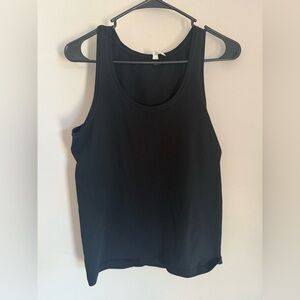 Black Ribbed Tank Top med Athleta